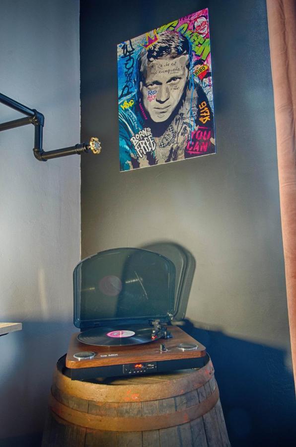 Sweet Nina Jazz Appartement Pour 5 Voyageurs, Situe A La Place De La Republique, Avec Parking Et Lit Queen Size Le Mans Exterior foto