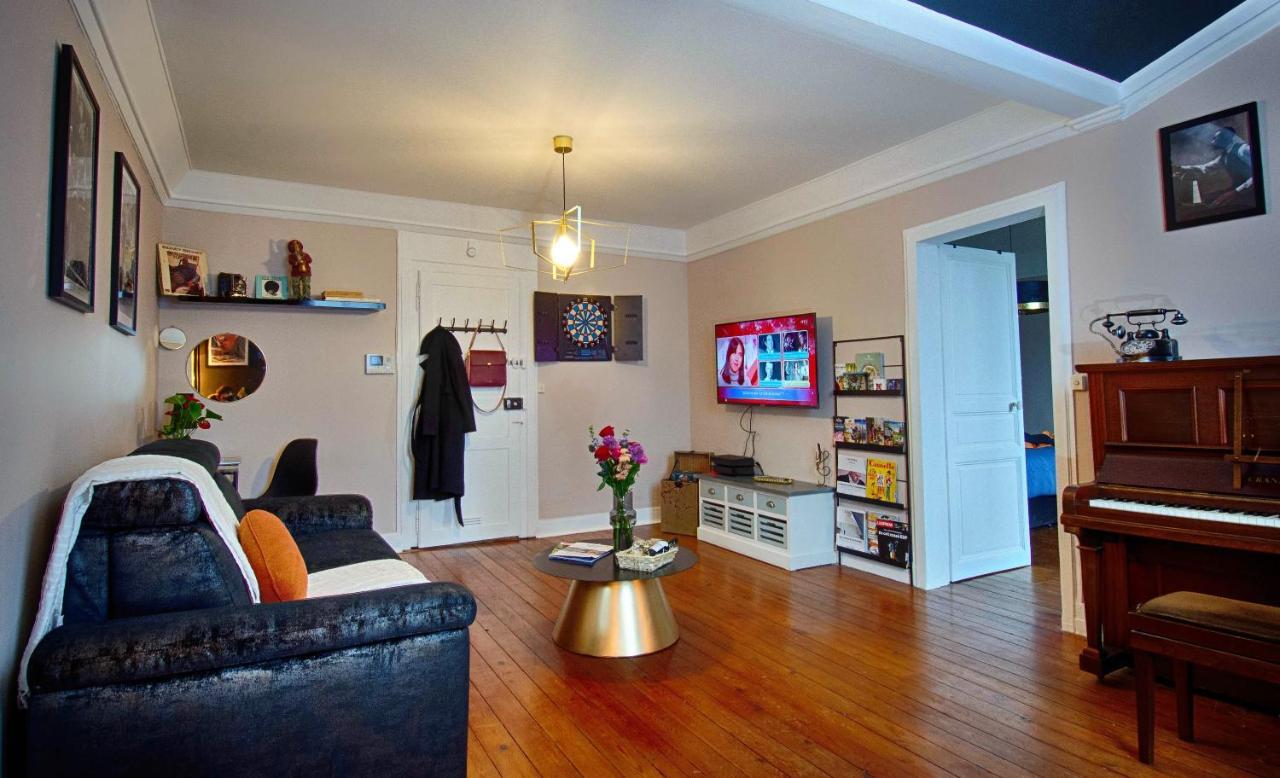 Sweet Nina Jazz Appartement Pour 5 Voyageurs, Situe A La Place De La Republique, Avec Parking Et Lit Queen Size Le Mans Exterior foto